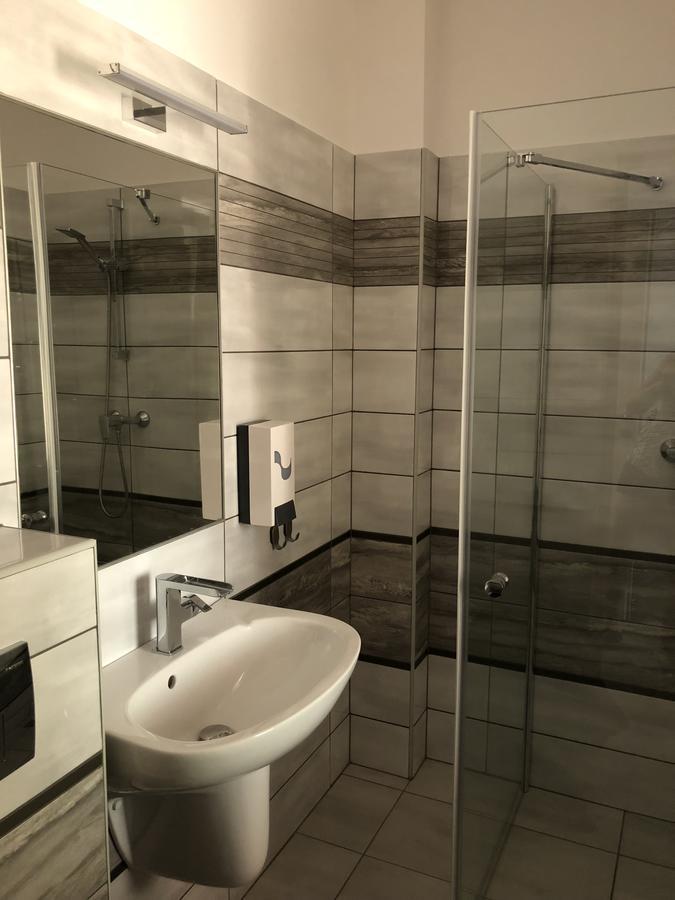 Tardosi Vendeghaz Gasthof 2*
